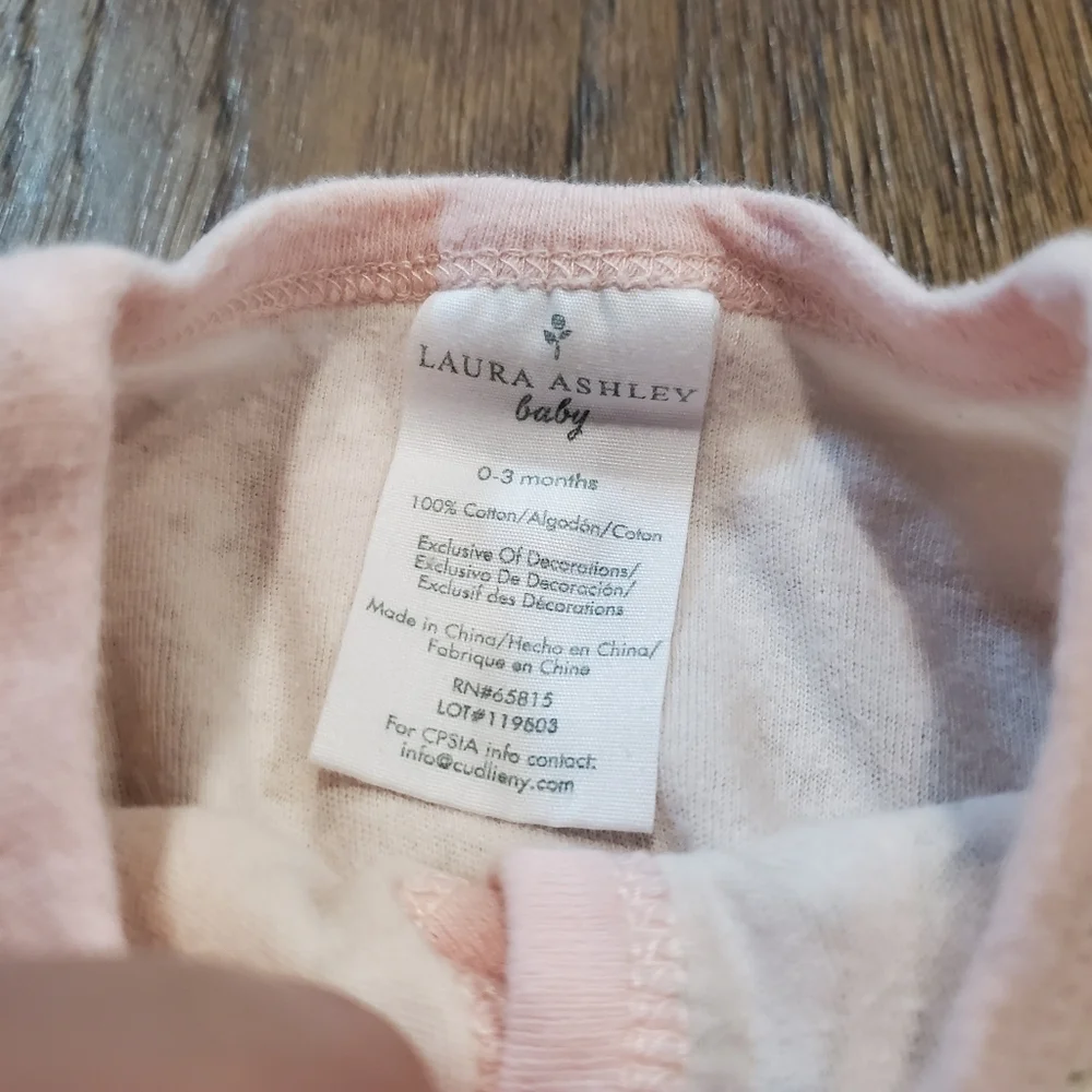 Laura Ashley Baby Girl Cotton Floral Footed Pajamas Hat Ruffle Butt Pastel 0-3M